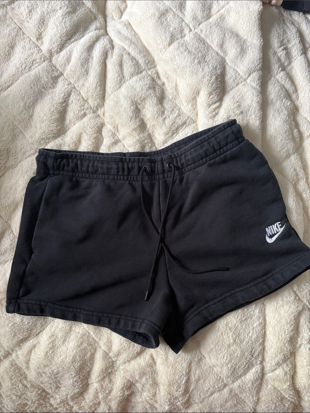 〰️ nike casual shorts